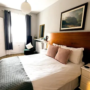 edinburgh-townhouse.edinburghhotelsuk.org/